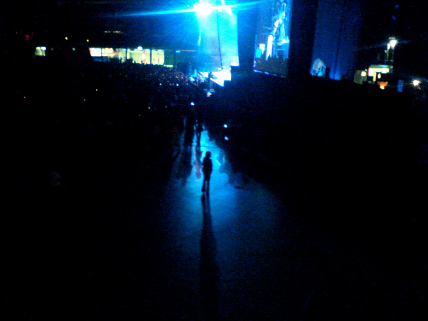 http://i54.photobucket.com/albums/g101/tagged_lyricist/DSC00051.jpg