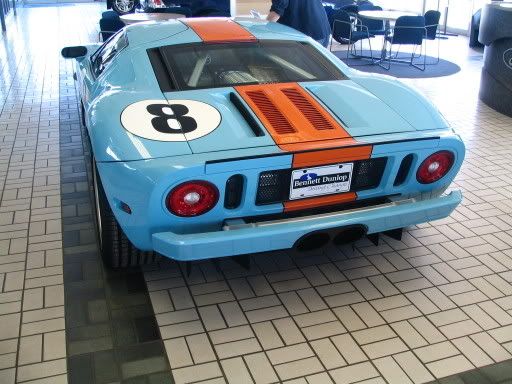 FORD_GT_Canadian_Style.jpg