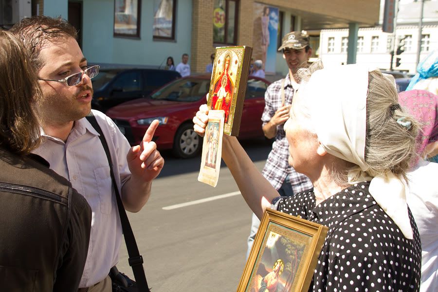 Приговор по делу Запретного искусства и вокруг: зарисовка извне зала суда 