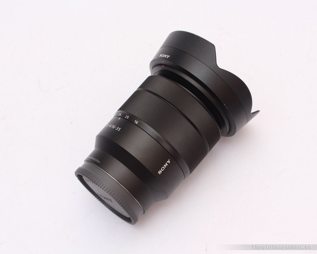 http://i54.photobucket.com/albums/g115/chuacotien/Sony/Carl%20Zeiss/16-35a%20copy_zpszapdbept.jpg