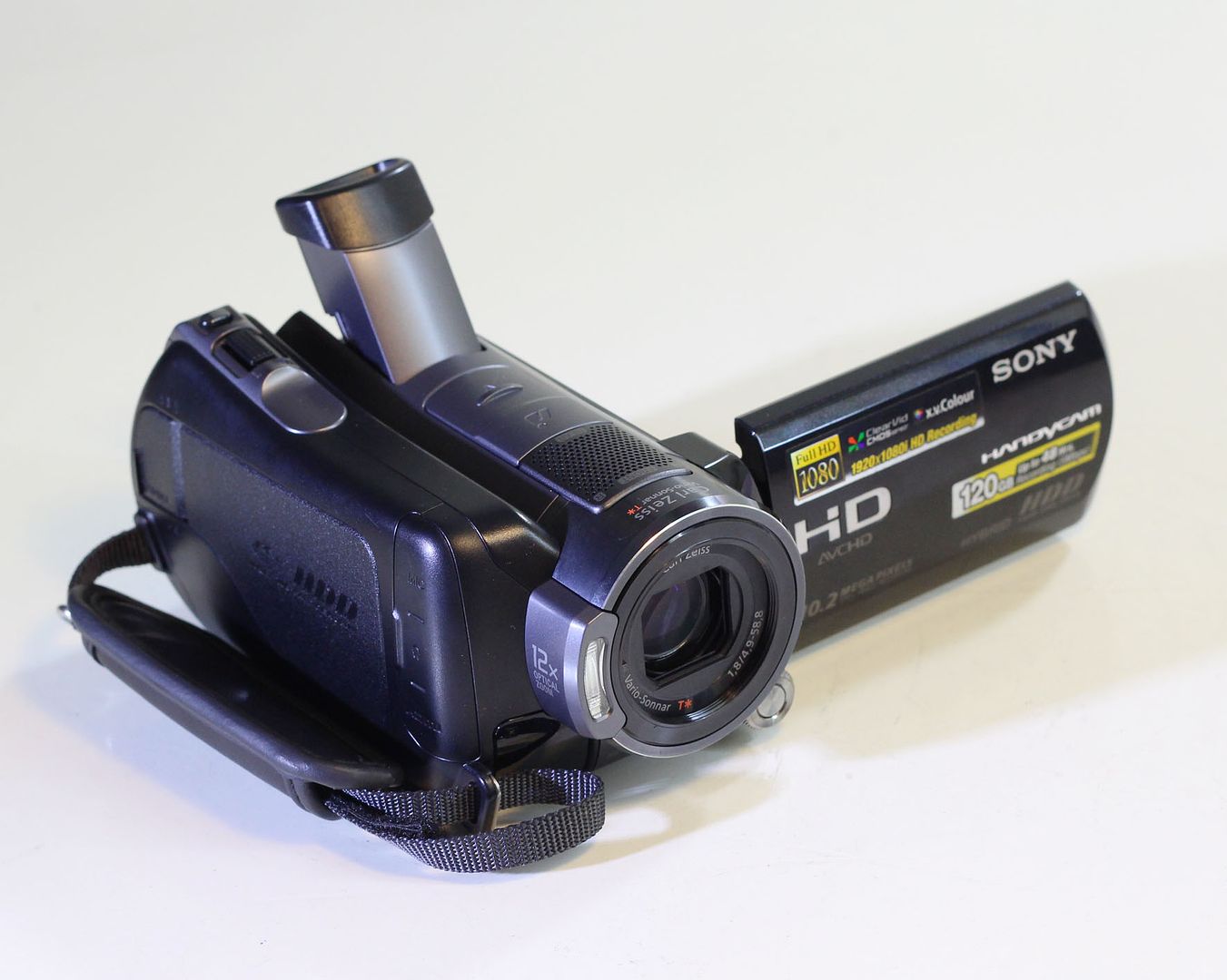 Bán máy quay phim kỹ thuật số Sony HDR-SR12 quay full HD 120gb