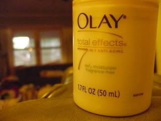 Olay 7 Sensitive Skin