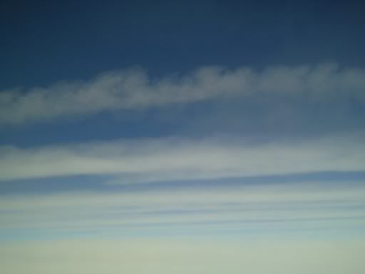 http://i54.photobucket.com/albums/g84/Stevie-Baby/Florida%202006/contrails.jpg
