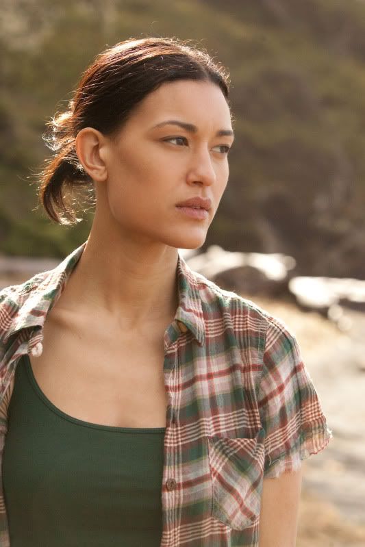 Julia Jones is "Leah" in The Twilight Saga, photo courtesy of Summit Entertainment