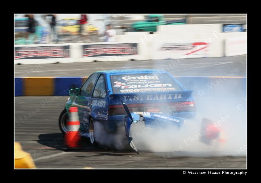 http://i54.photobucket.com/albums/g95/ChromeDragon78/FormulaD/formulad860.jpg