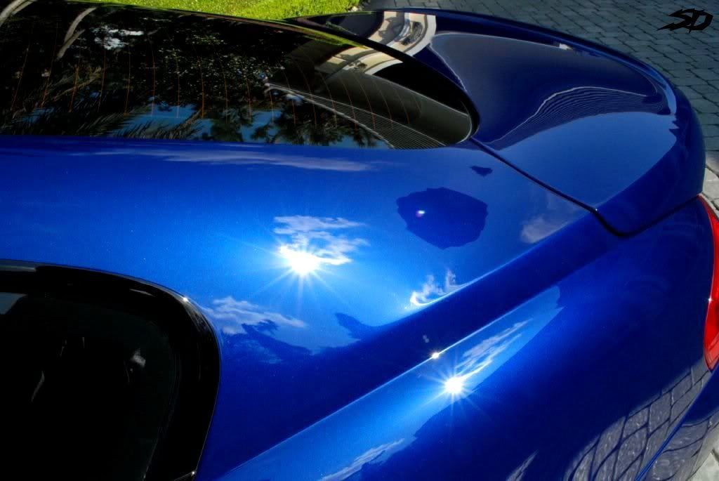 BMWM6blu6.jpg