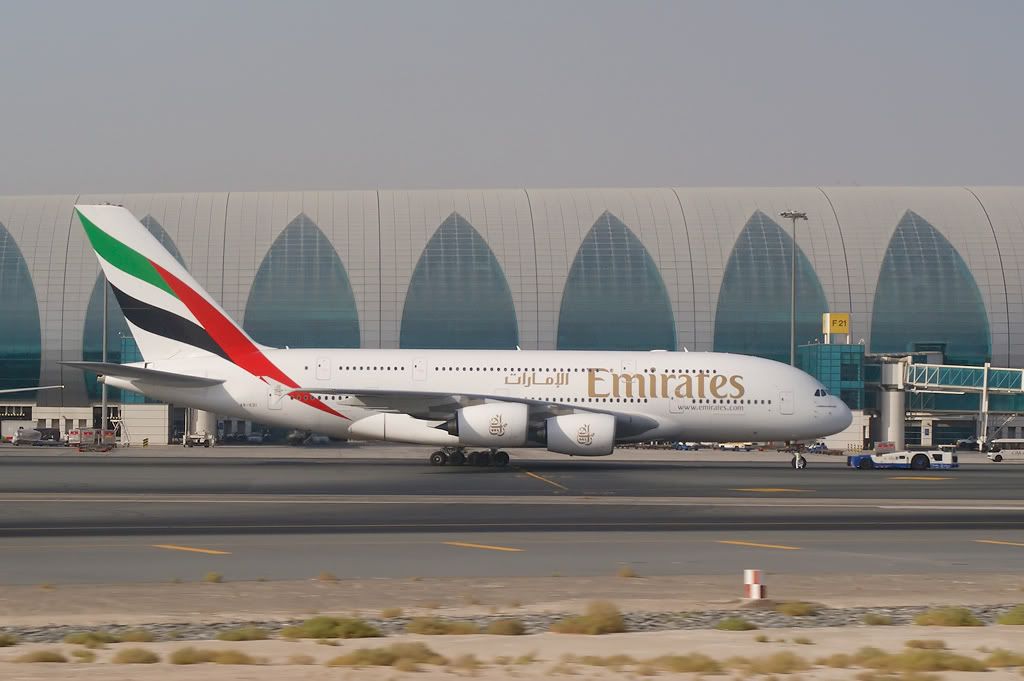 heathrow-to-dubai-and-back-a-few-shots-captured-en-route-uk-airshow