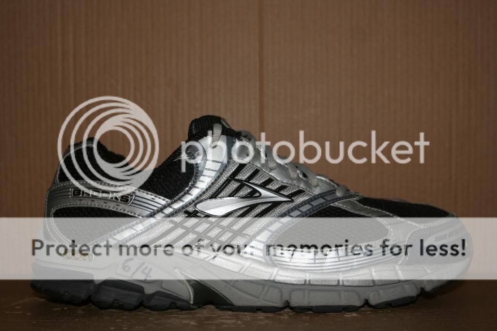 BROOKS Gel BEAST Running Stability Walking Black Shoes 2E Extra Wide 