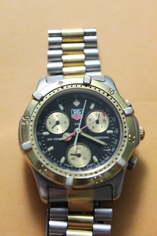 tag heuer professional 200 meters chronograph